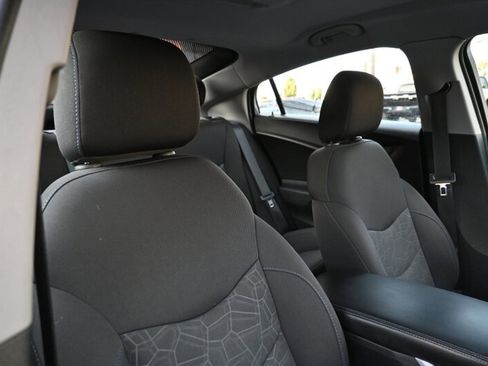 Used 2018 Chevrolet Volt LT image 56