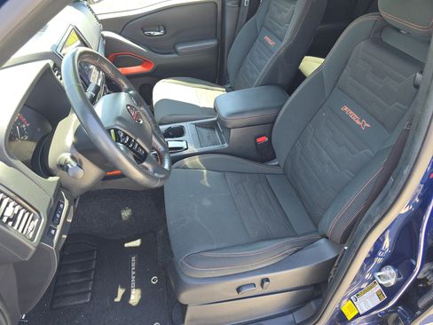 Used 2022 Nissan Frontier Pro-X RWD image 26