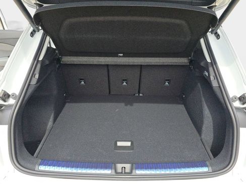 New 2026 Audi Q3 quattro 2.0T image 12