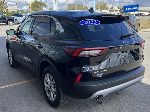 Used 2023 Ford Escape Active image 5