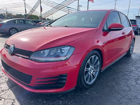 Used 2016 Volkswagen GTI S FWD image 3