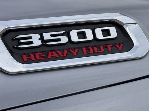 Used 2024 RAM 3500 Laramie AWD/4WD image 10