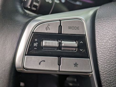 Used 2023 Kia Telluride LX image 19