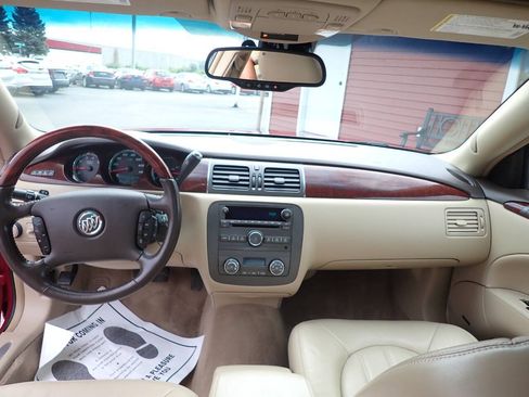 Used 2010 Buick Lucerne CXL FWD image 10