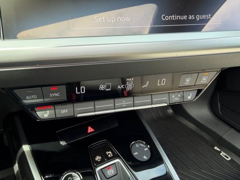 Used 2024 Audi Q4 e-tron Premium Plus AWD/4WD image 25