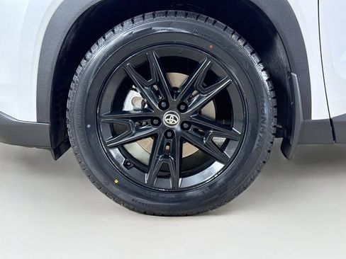 Certified 2024 Toyota Grand Highlander AWD image 26