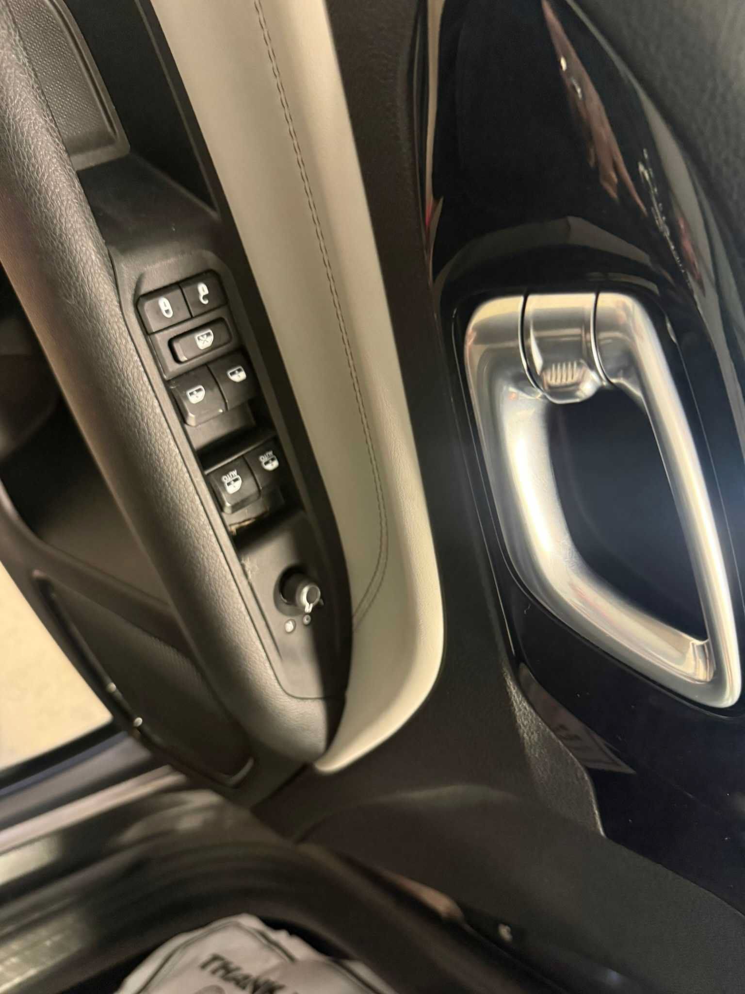 Used 2023 Jeep Compass Limited AWD/4WD image 21