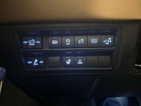 Used 2024 Toyota Tundra 1794 Edition image 21