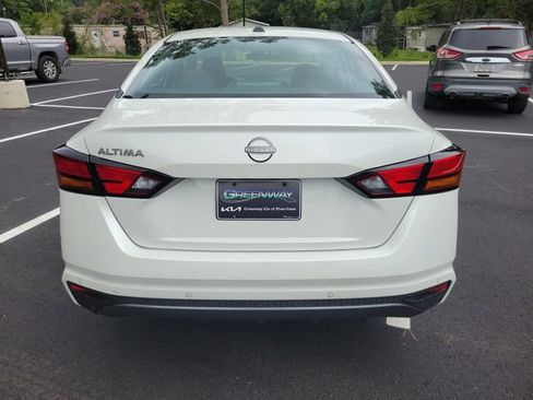 Used 2026 Nissan Altima 2.5 SV FWD image 6