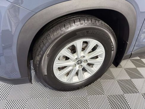 Used 2024 Toyota Grand Highlander AWD image 9