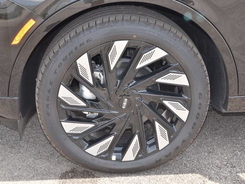 New 2026 Lincoln Nautilus Reserve AWD/4WD image 40
