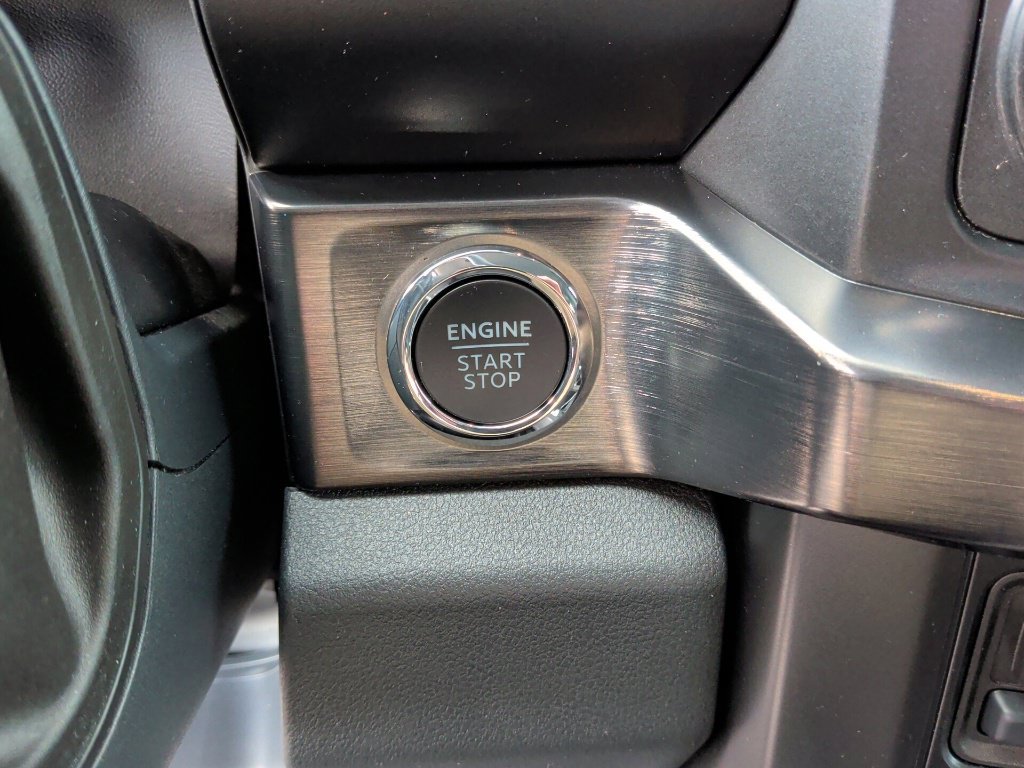 Used 2025 Ford F250 Lariat w/ Lariat Ultimate Package AWD/4WD image 25