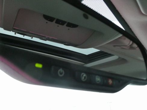 Used 2012 GMC Yukon Denali image 11