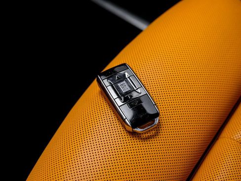 Used 2022 Rolls-Royce Cullinan AWD/4WD image 81
