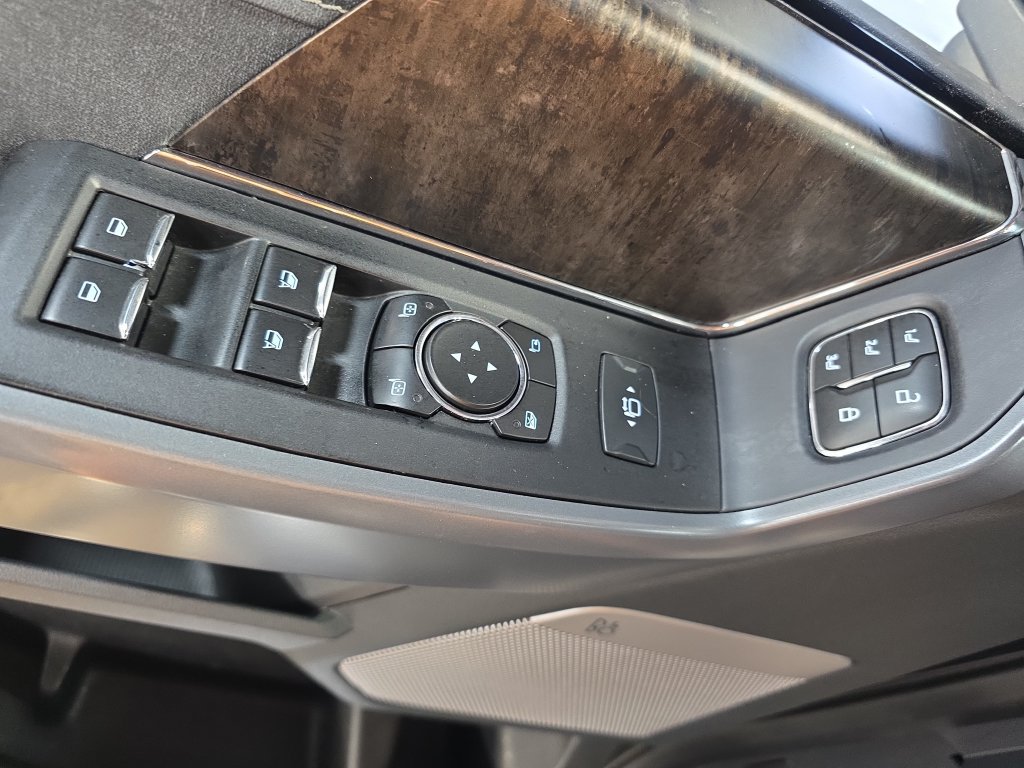 Used 2021 Ford F150 Lariat AWD/4WD image 30