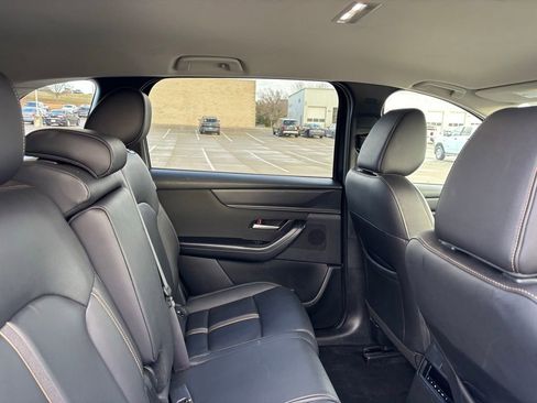 Used 2025 MAZDA CX-90 3.3 Turbo w/ Select Package image 9