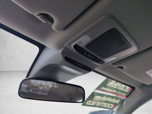 Used 2025 Honda HR-V LX image 21