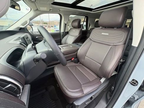 New 2026 Ford Expedition Platinum w/ Platinum Ultimate Package image 30