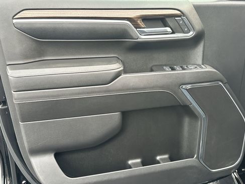 Used 2023 Chevrolet Silverado 1500 RST w/ Rally Edition image 14