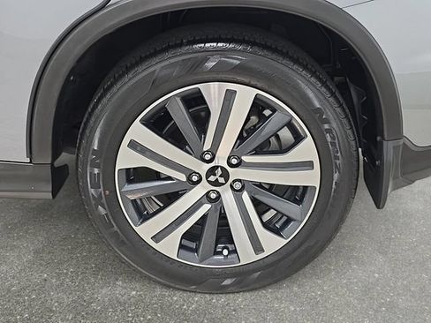 Used 2024 Mitsubishi Outlander Sport AWD image 30