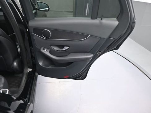 Used 2021 Mercedes-Benz GLC 300 4MATIC image 72