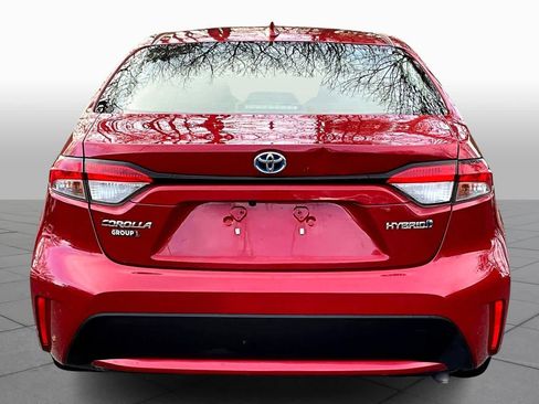 Certified 2020 Toyota Corolla LE image 4