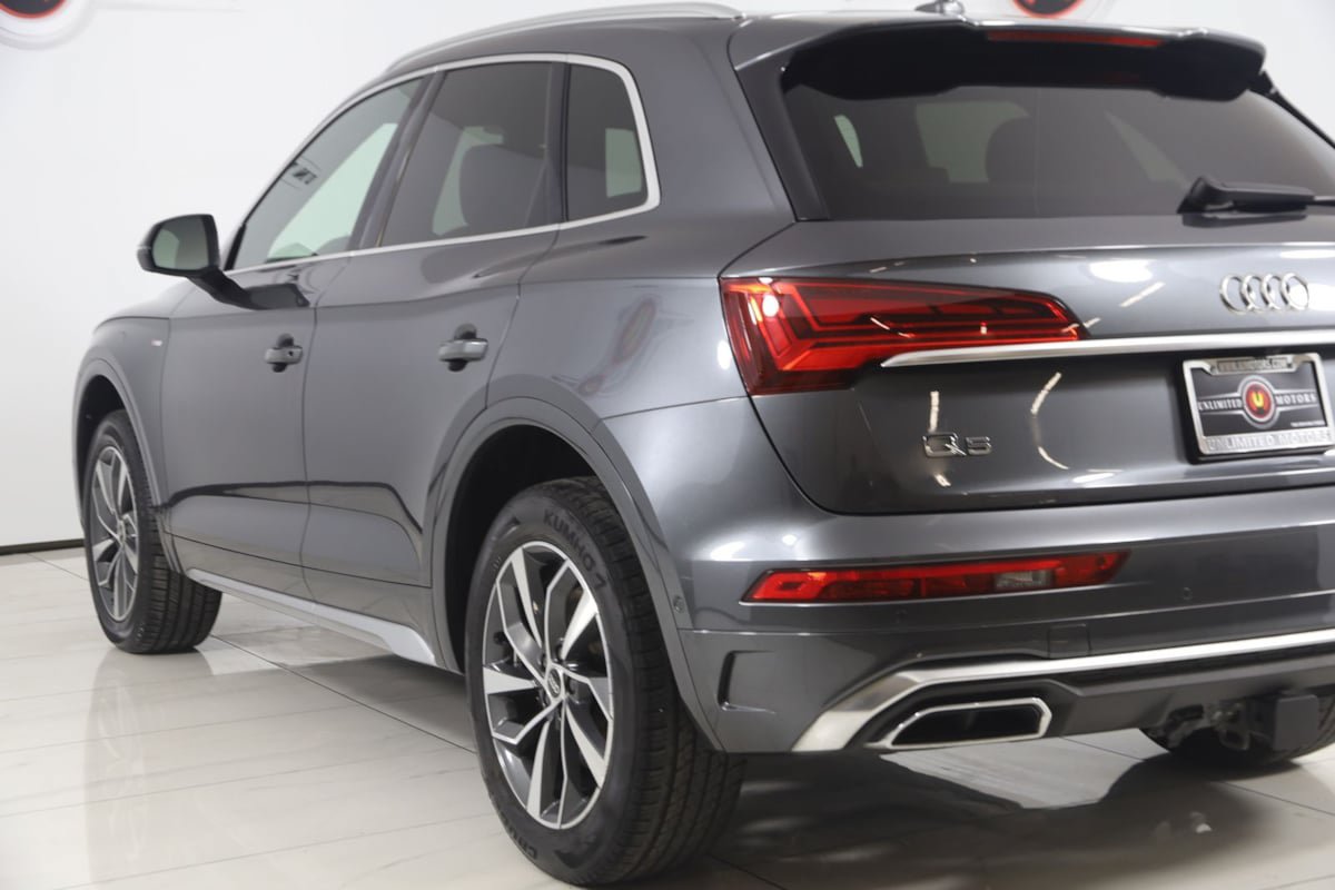 Used 2023 Audi Q5 2.0T Prestige w/ Prestige Package AWD/4WD image 24