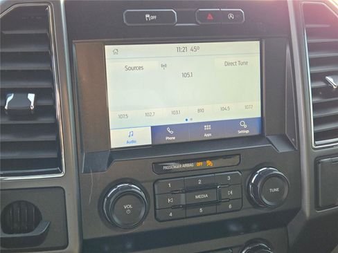 Used 2020 Ford F150 XLT image 27