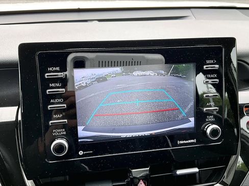 Used 2024 Toyota Camry SE FWD image 26