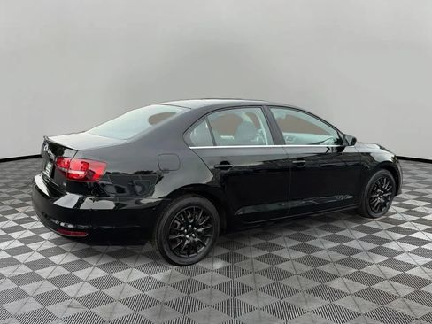 Used 2017 Volkswagen Jetta S FWD image 5