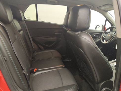 Used 2015 Chevrolet Trax LT w/ LT Plus Package AWD/4WD image 19