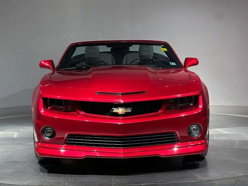 Used 2012 Chevrolet Camaro SS RWD image 3