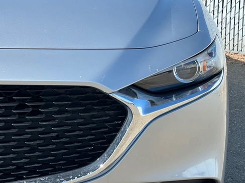 Used 2019 MAZDA MAZDA3 AWD Sedan w/ Preferred Package image 14