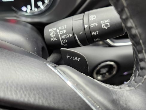 Used 2024 MAZDA CX-5 Signature image 13