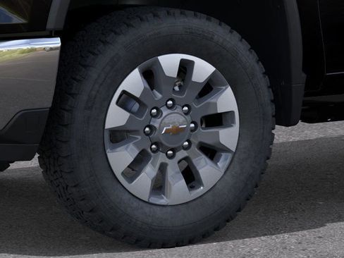 New 2026 Chevrolet Silverado 2500 LT image 9