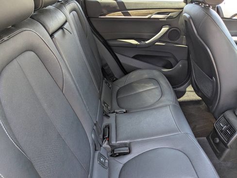 Used 2017 BMW X1 xDrive28i image 14