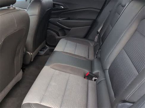 Used 2024 Chevrolet Trax LT image 20