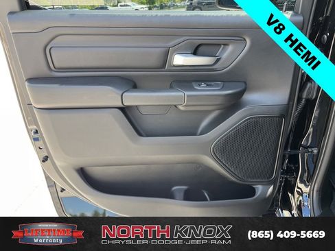 New 2026 RAM 1500 Express AWD/4WD image 14