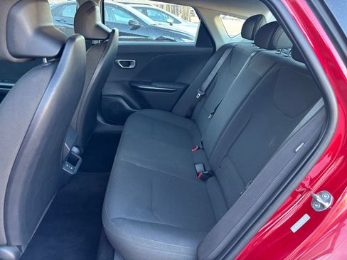 Used 2026 Kia K4 FWD image 36