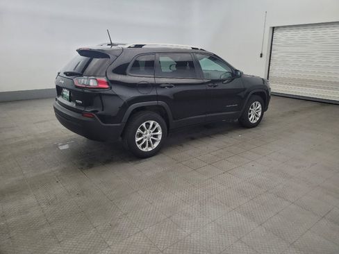 Used 2021 Jeep Cherokee Latitude AWD/4WD image 10
