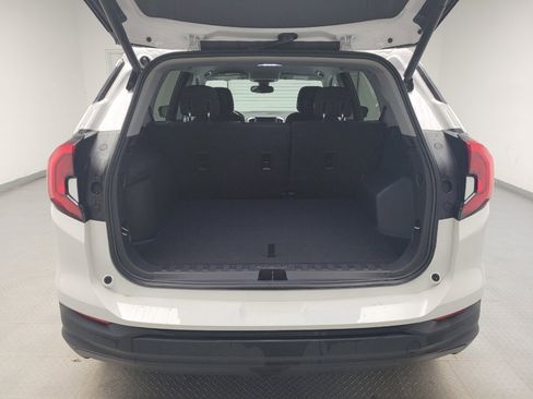 Used 2020 GMC Terrain SLE w/ Driver Convenience Package FWD image 29