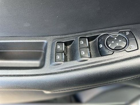 Used 2024 Ford Edge SEL image 38