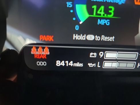 Used 2024 Toyota Tundra Platinum w/ TRD Off-Road Package image 18