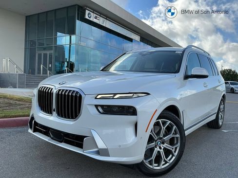 Certified 2024 BMW X7 xDrive40i w/ Executive Package AWD/4WD image 1
