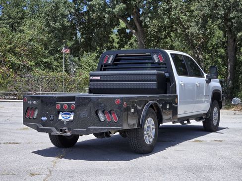Used 2024 Chevrolet Silverado 3500 LT w/ Convenience Package AWD/4WD image 7