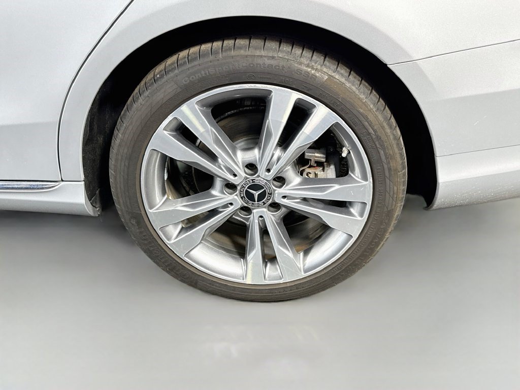 Used 2018 Mercedes-Benz C 300 Sedan w/ Premium Package image 36