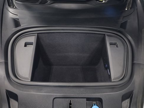 Used 2020 Porsche Taycan Turbo S image 43