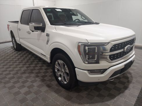 Used 2023 Ford F150 Platinum w/ Max Trailer Tow Package AWD/4WD image 4
