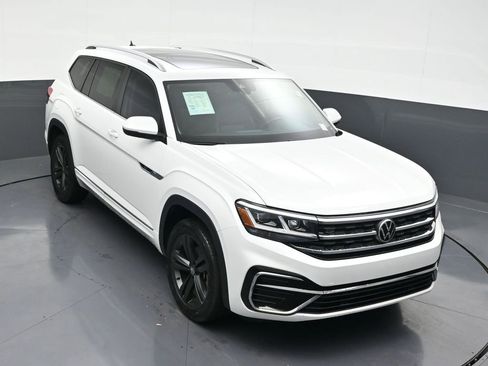 Used 2022 Volkswagen Atlas SEL R-Line image 21