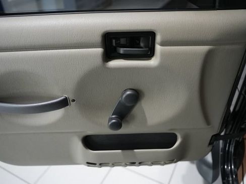 Used 2006 Jeep Wrangler Sport AWD/4WD image 12